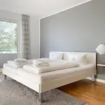 Loft تيميندورفير ستراند